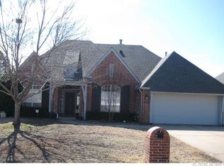 8532 E 82nd St, Tulsa, OK 74133