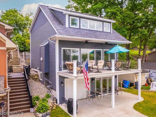 678 Breyman Hwy, Tipton, MI 49287