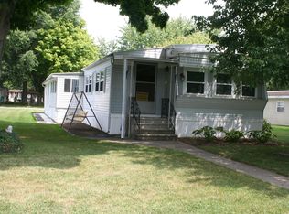 3010 Winter Wheat Rd, Kalamazoo, MI 49004