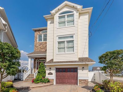 445 W Pine Ave, Wildwood, NJ, 08260