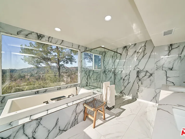 5354 Stardust Rd — Photo 14