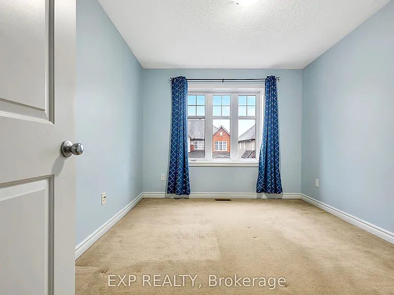 635 Moorpark Ave — Photo 22