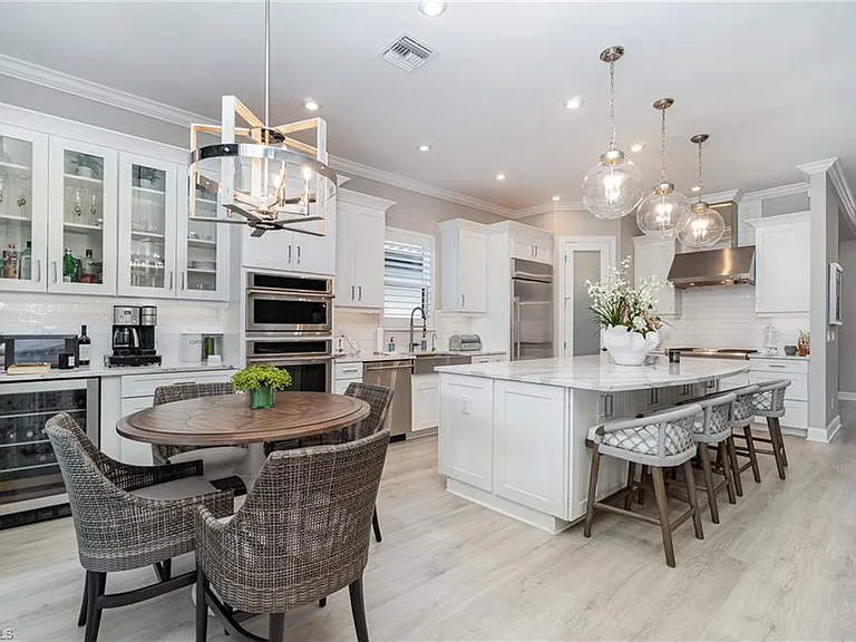 9536 Montelanico Loop — Photo 10