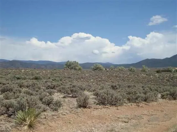 Modoc, Ranchos De Taos, NM 87557