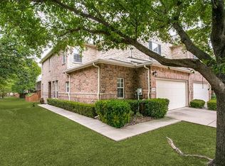 204 Inverness Dr, Lewisville, TX 75067