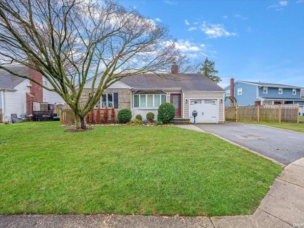 77 Shaw Drive, Merrick, NY 11566