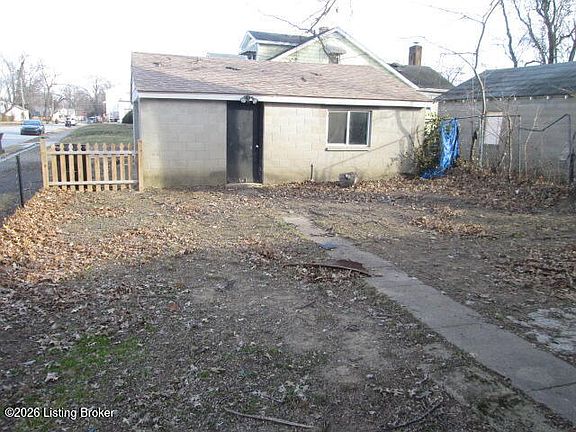 4th image of 4147 Virginia Ave
