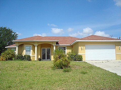 1st image of 2704 SW 1st Pl