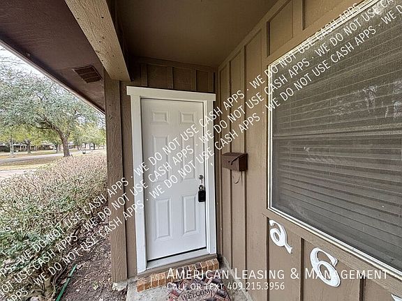 2nd image of 2618 Grand Blvd