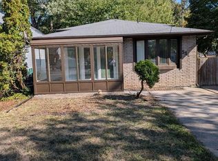 554 Lesperance Rd, Tecumseh, ON N8N 1W4