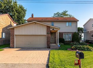 35764 Koenig St, New Baltimore, MI 48047