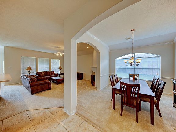 4th image of 14103 Spring Knoll Ln