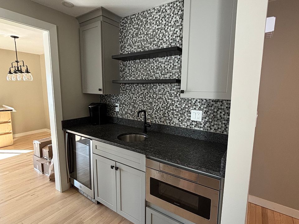 Wet bar with mini fridge