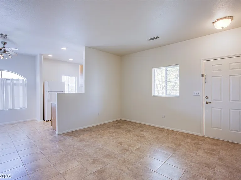 1521 Ruby Cliffs Ln #203 — Photo 6