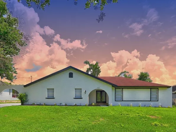 13007 Sydney Rd, Dover, FL 33527