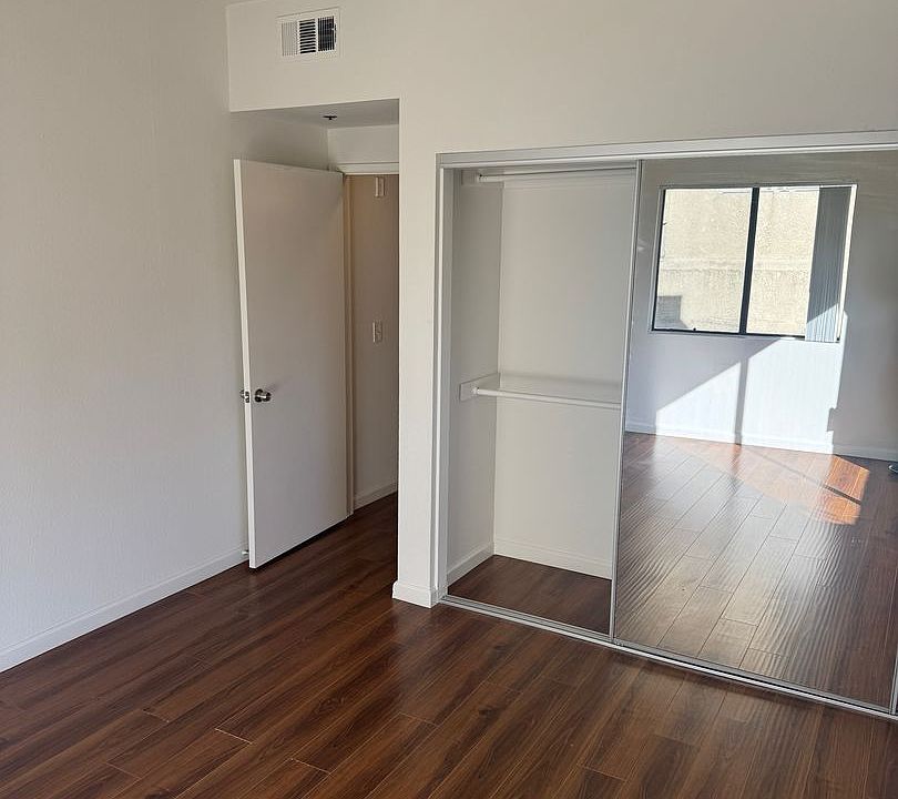 1st image of 1210 Venice Blvd APT 201