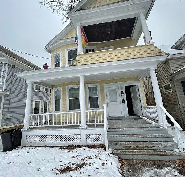 832 Jay St #2 — Photo 1