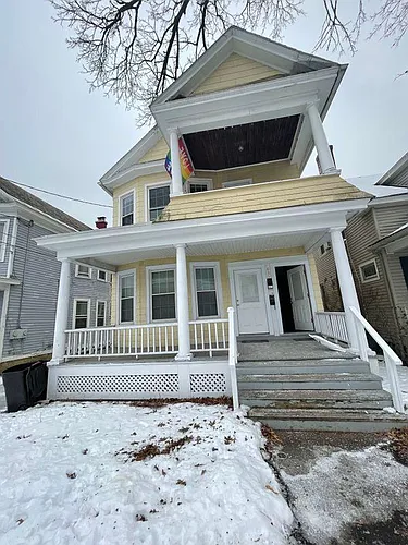 832 Jay St #2 Photo 1