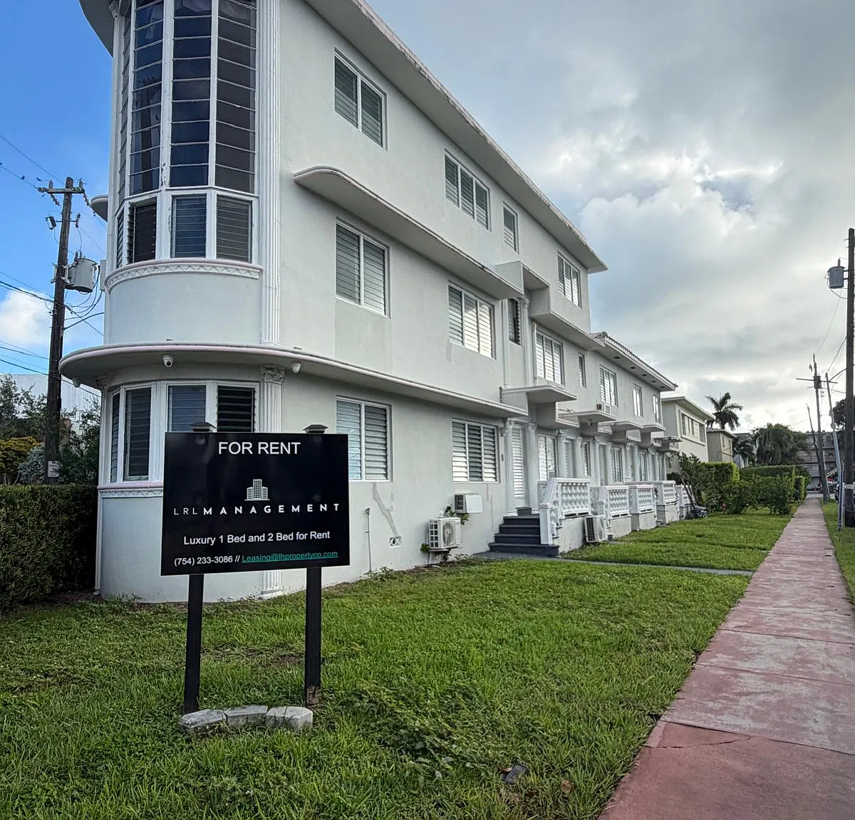 1 bed, 875 sqft, $2,350 — Photo 1