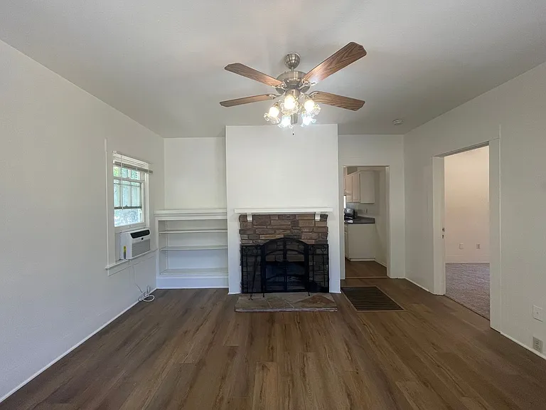 9230 Curbaril Ave — Photo 9