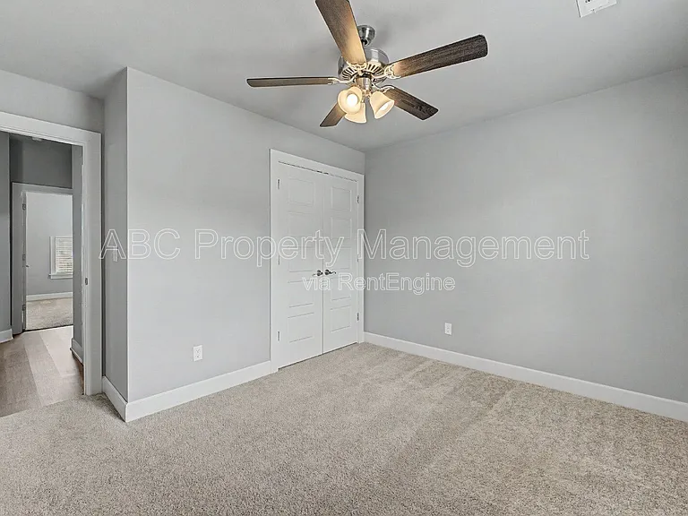 361 Captain Hopkins St — Photo 11