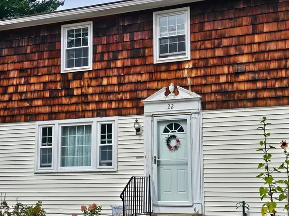 22 Townhouse Road, Allenstown, NH 03275
