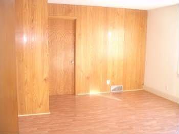 5th image of 3910 Clover Ave