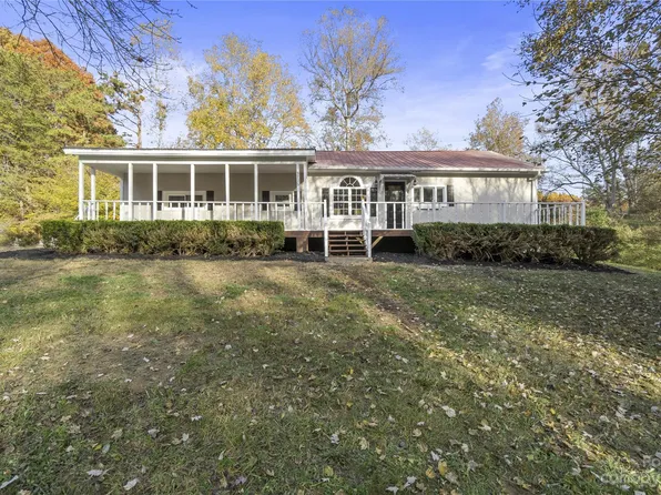 3716 Hamilton Dr, Gastonia, NC 28052