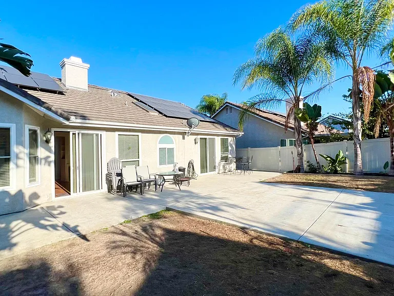 5163 Via Portola — Photo 30
