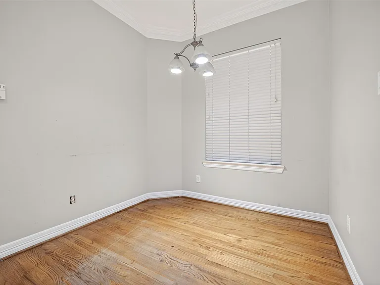 10134 Holly Chase Dr — Photo 10