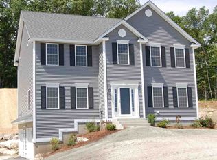 135 Brookview Dr #53, Hooksett, NH 03106