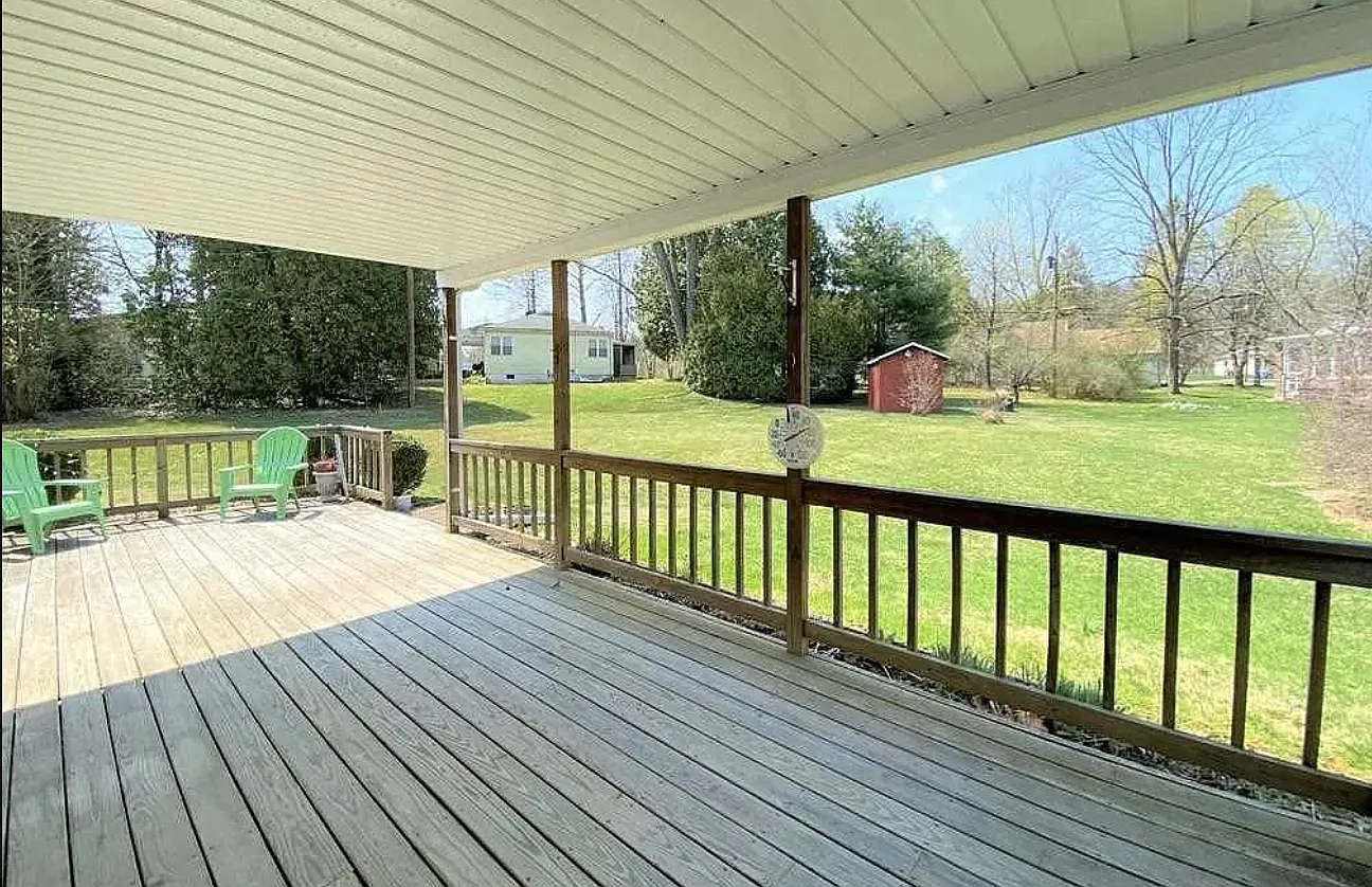 3 bed, 1320 sqft, $1,850 — Photo 3