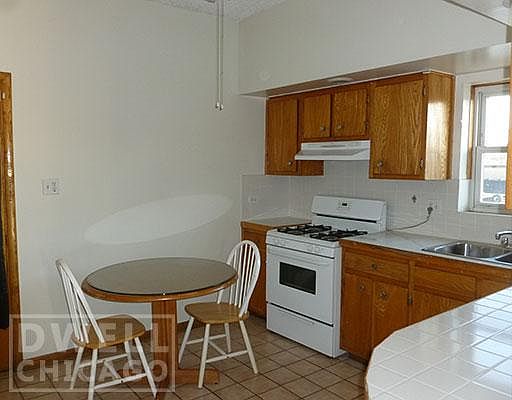 5th image of 5043 S Western Blvd APT 2