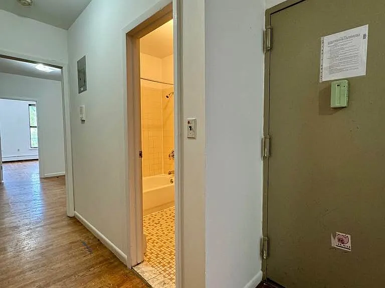 503 E 116th St #5A — Photo 4