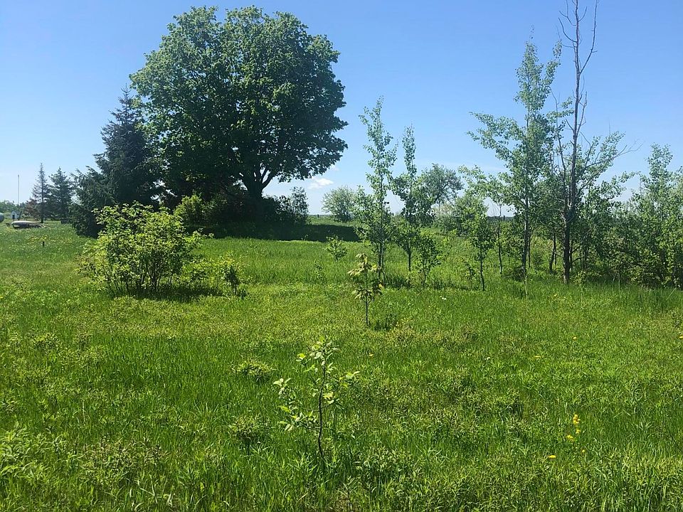 2nd image of E Five Mile Rd