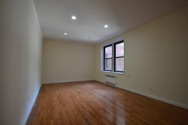 Rented by Silverstein Collection LLC 