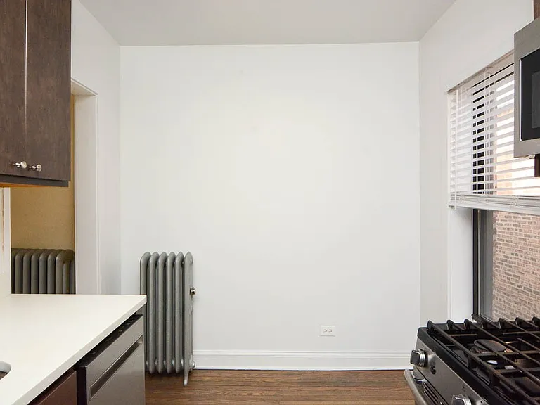 2643 N Spaulding Ave #W4 — Photo 5