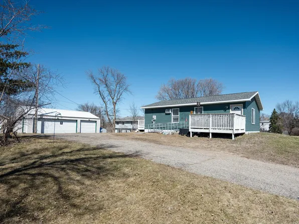 208 Minnesota Ave, Detroit Lakes, MN 56501