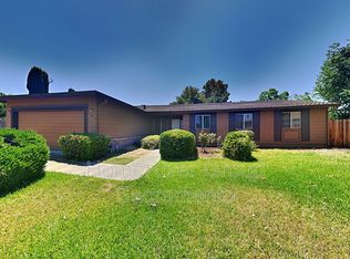 10 Topsail Ct, Sacramento, CA 95831