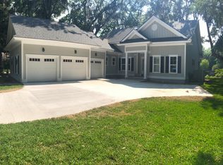 1 Heartwood Ct, Savannah, GA 31411