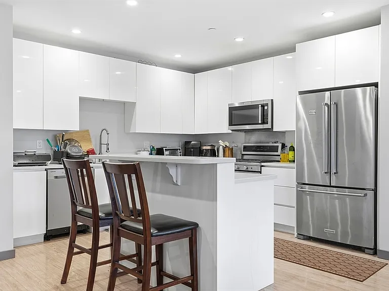 145 Newbury Ave #2 — Photo 3