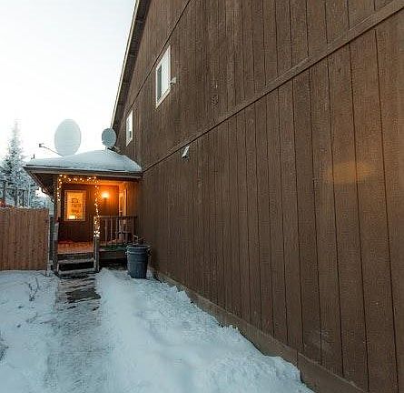 Exterior walkway