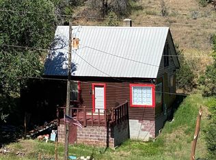 122 S Nelson Ave, Mitchell, OR 97750