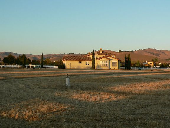 5th image of 1149 Little River Dr