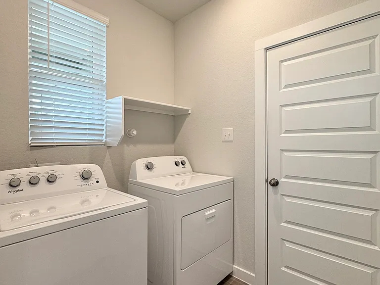 14702 Emerio Dr — Photo 12