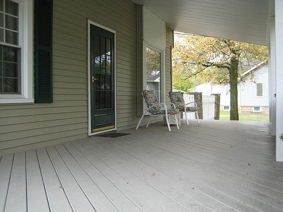 3rd image of 1705 Glenwood Dyer Rd