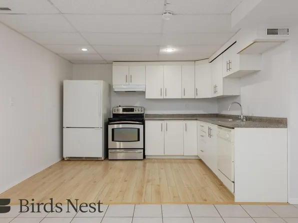 2939 Keets Dr, Coquitlam, BC V3C 4S6