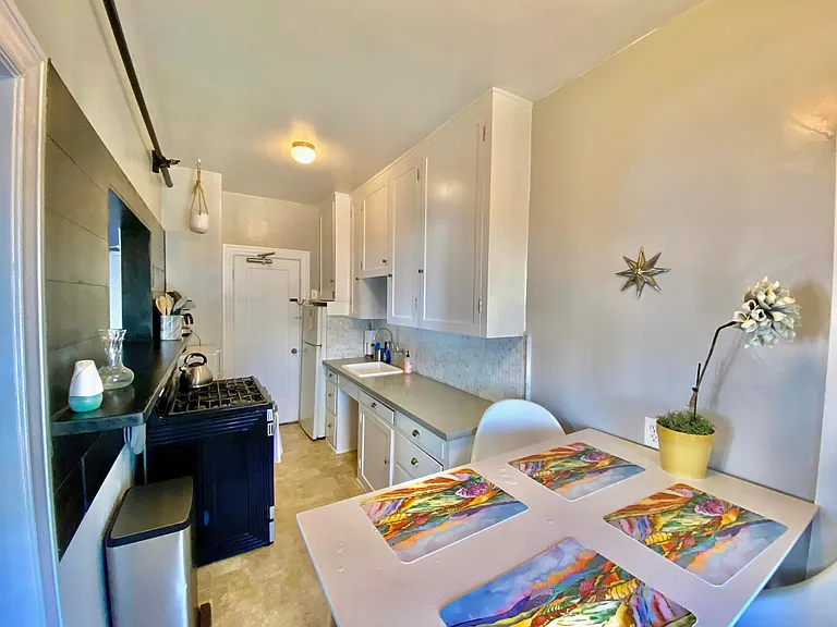3825 Bluff Pl #9 — Photo 7