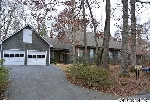 1st image of 720 Canal Dr