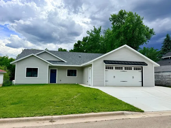 16 Tower St, Kensington, MN 56343